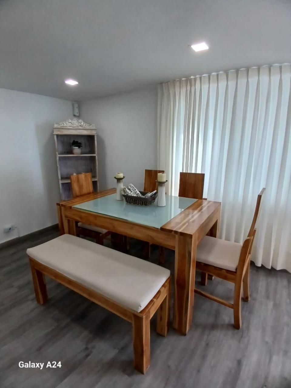 Dos Piso 4 Apartamento *