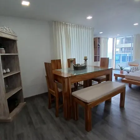 Apartamento Dos Piso 4 *